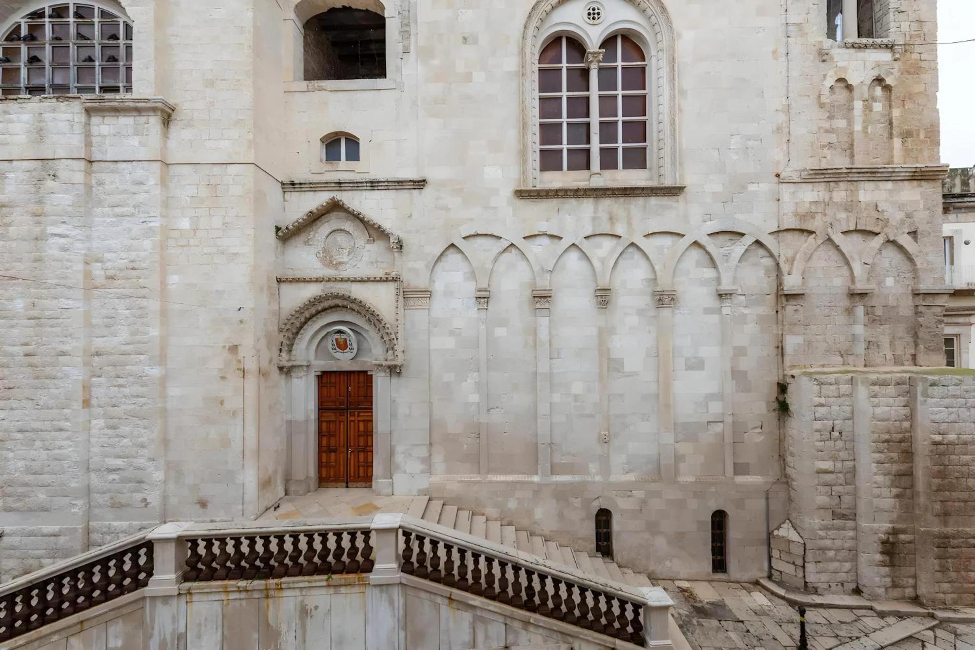 Semper Invictus - Palazzo Framarino Dei Malatesta - Xiv Century Giovinazzo